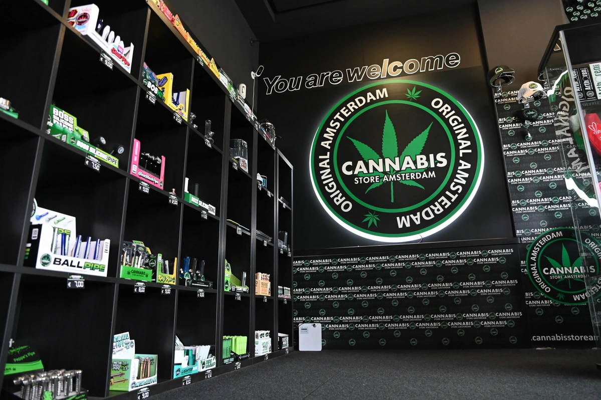 galeria de imÃ¡genes de Cannabis Store Amsterdam Lanzarote 
